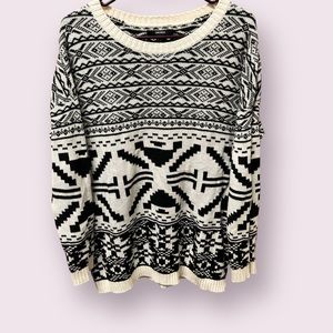 Forever 21, Knit Sweater, Black and White Design, Size Medium, Women's